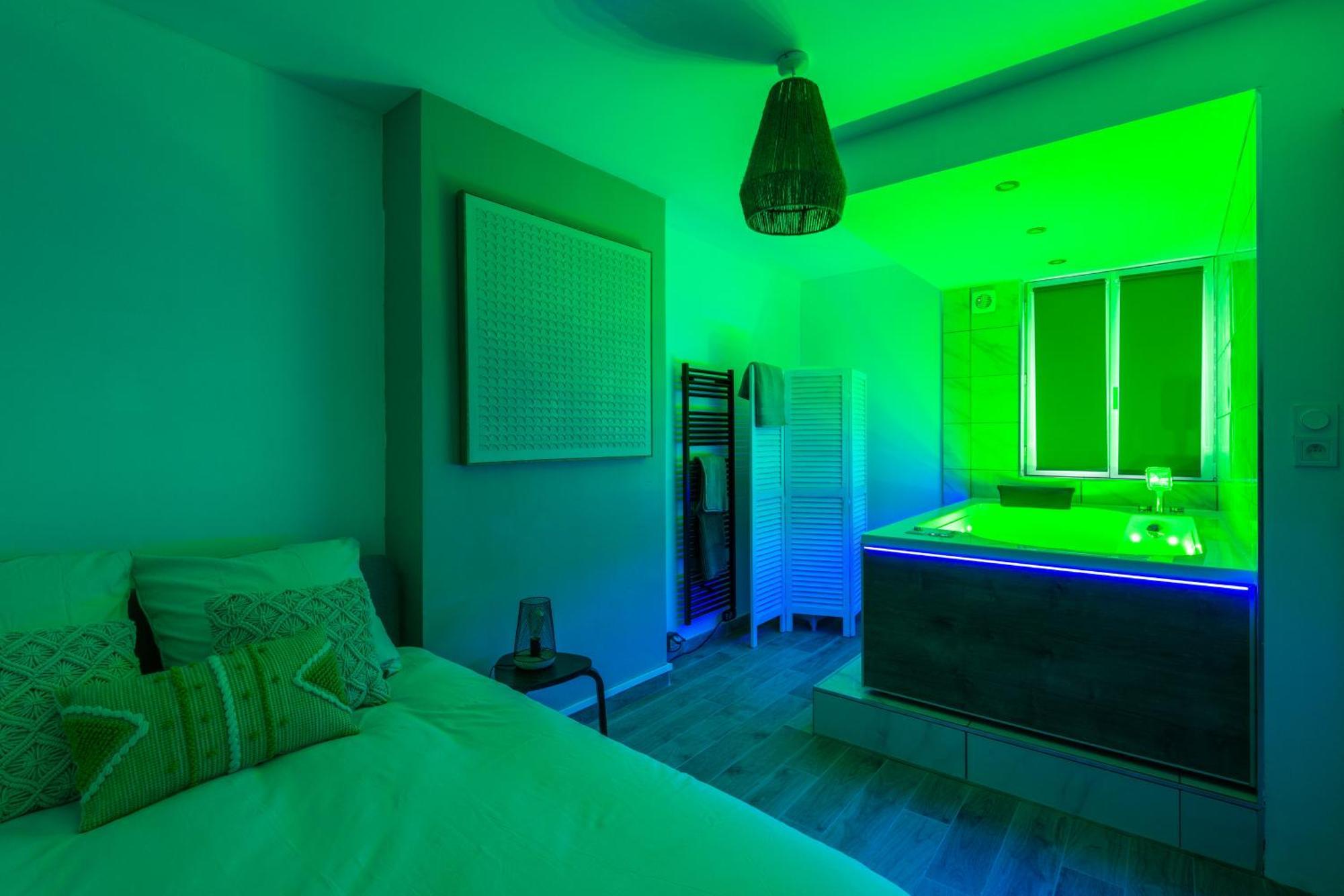 Le Balneo - - Wifi - A Pied Carcasona